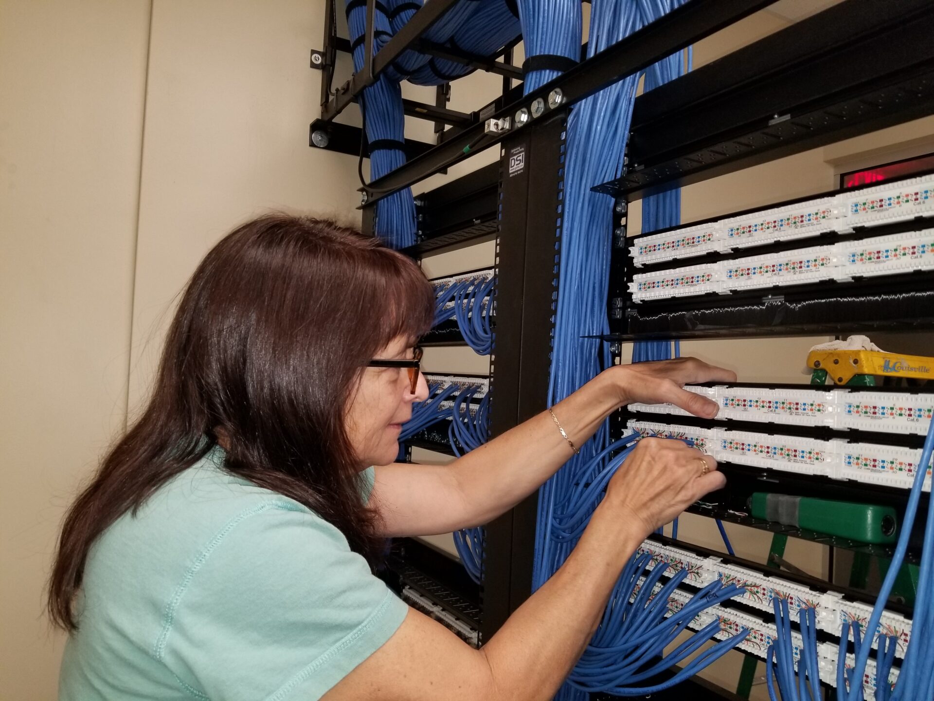 Network Cabling Contractor