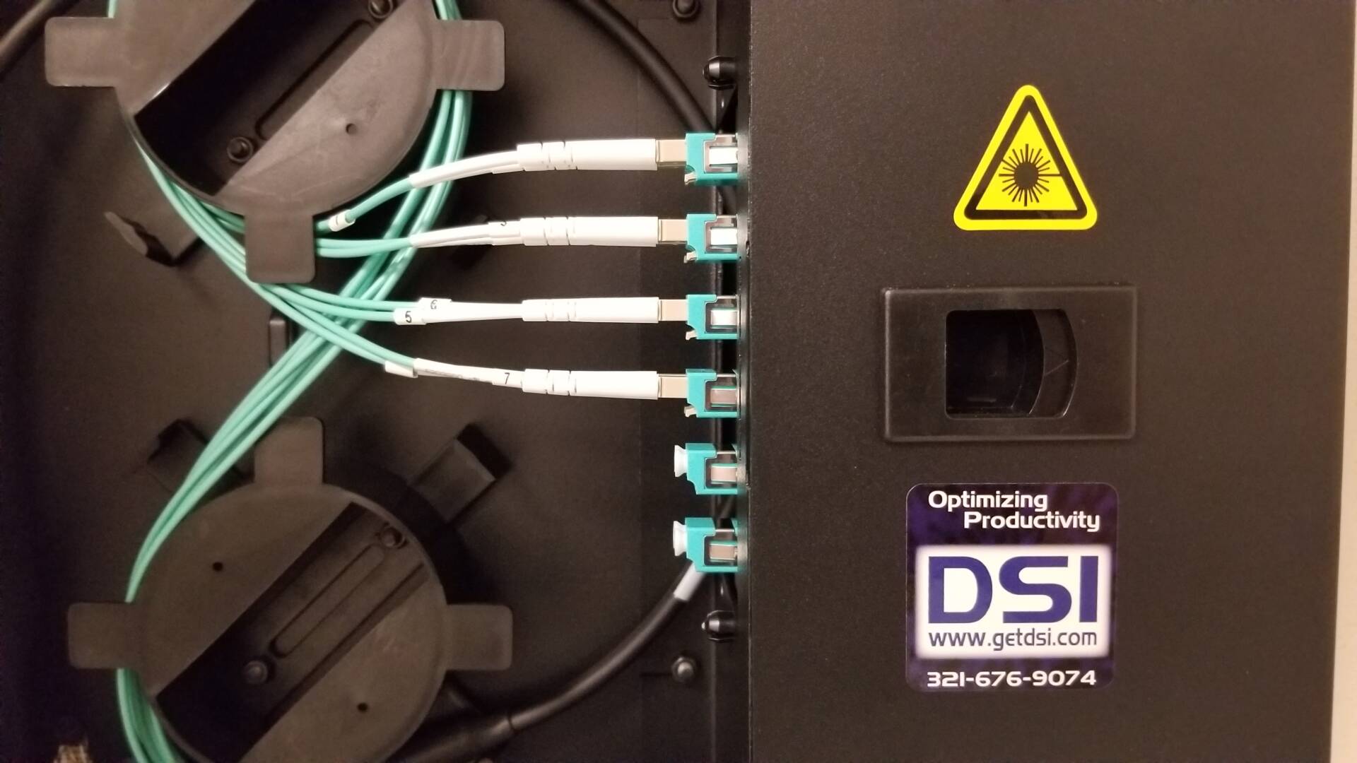 Fiber Connectivity: The Optimal Choice for Office Building Integration with DSI